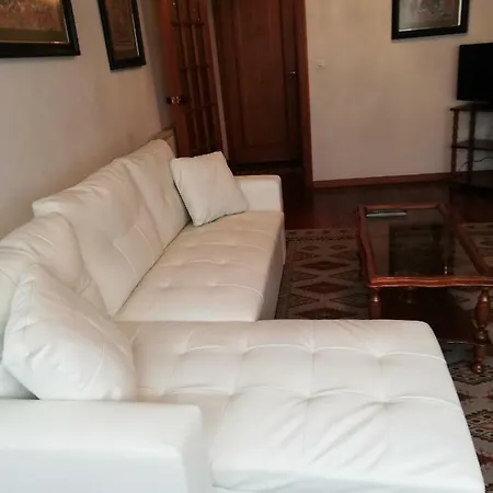 Piso Calle Roman Romano, 18 * يانس
